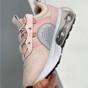 NIKE AIR MAX -Color BARELY ROSE WHITE Size 9